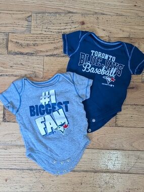 GUC Toronto Blue Jays Baby One-Piece Bodysuits 0-3M *E14